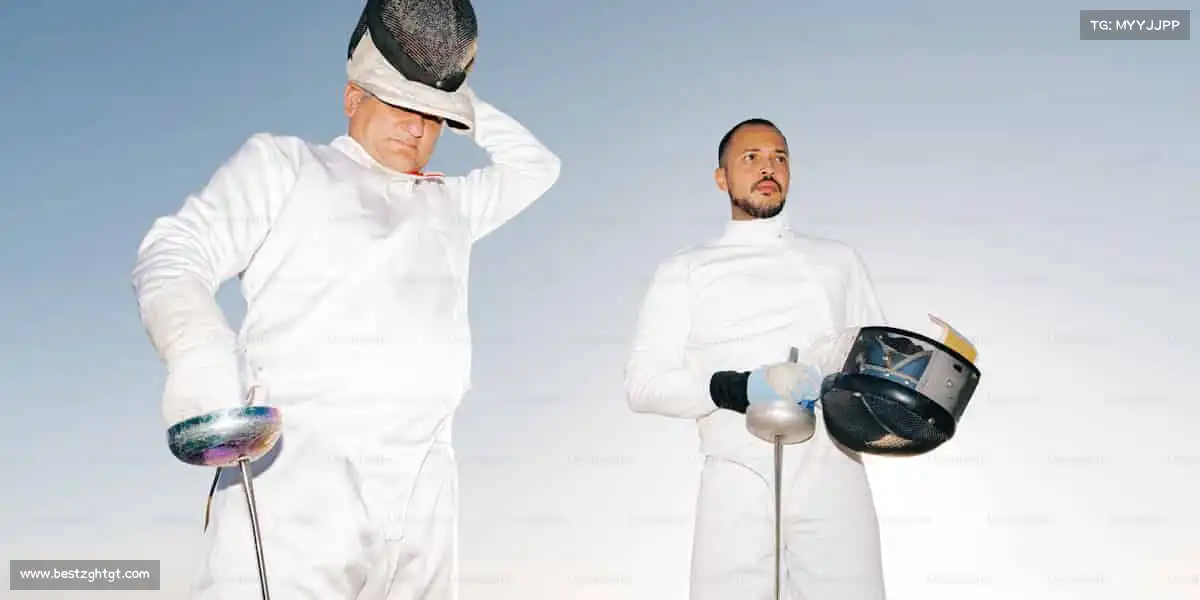 米兰官网🚣♂️逆流而上,才是运动的真谛!加入我们,让热爱永不褪色~